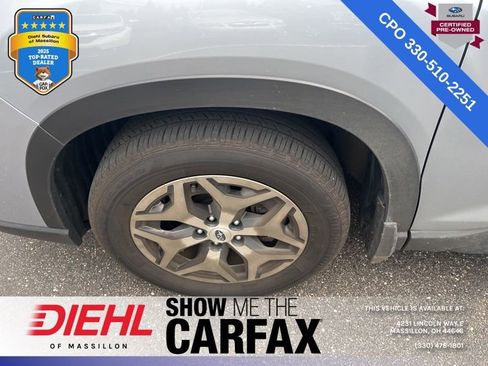Used 2023 Subaru Forester Premium AWD/4WD image 13
