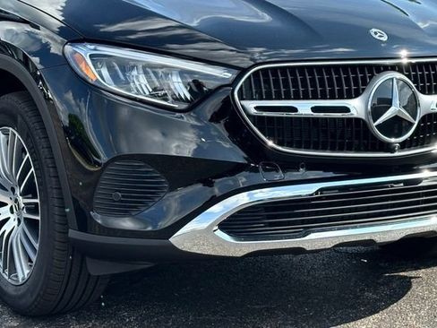 New 2026 Mercedes-Benz GLC 300 4MATIC image 2