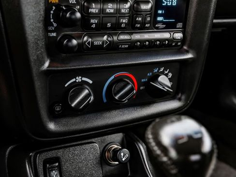 Used 2002 Chevrolet Camaro Z28 w/ SS Performance/Appearance Pkg RWD image 22