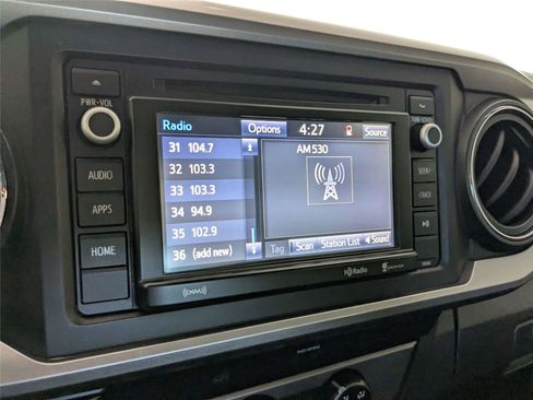 Used 2019 Toyota Tacoma SR5 image 21