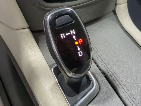 Used 2018 Cadillac XT5 Luxury w/ LPO, Wheel Lock Package FWD image 44