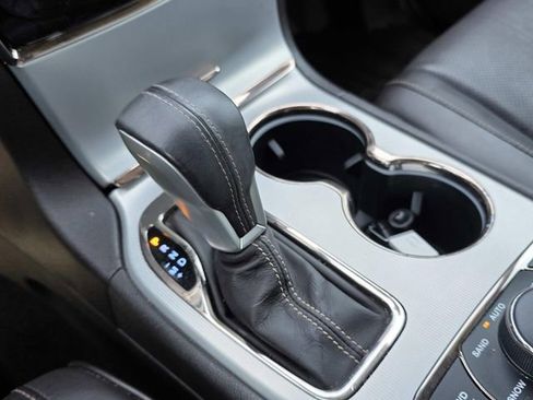 Used 2019 Jeep Grand Cherokee Summit image 13