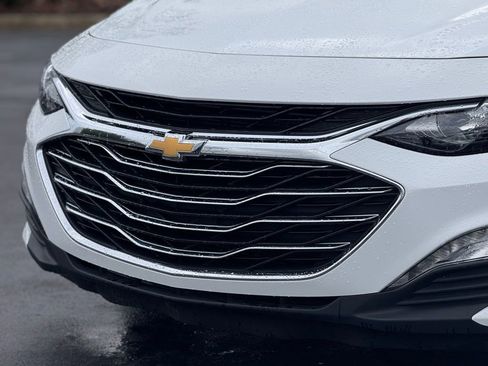 Used 2024 Chevrolet Malibu LT image 10