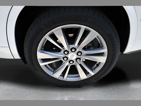 Used 2023 Cadillac XT6 Premium Luxury w/ Technology Package AWD/4WD image 10
