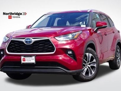Used 2022 Toyota Highlander XLE