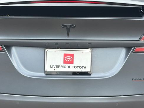 Used 2020 Tesla Model X Long Range image 49