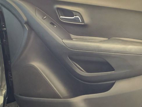 Used 2020 Chevrolet Trax LS w/ LPO, Protection Package image 15