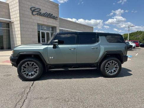 Used 2024 GMC Hummer EV 3X AWD/4WD image 2