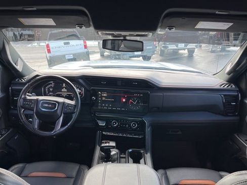 Used 2024 GMC Sierra 1500 AT4 image 37