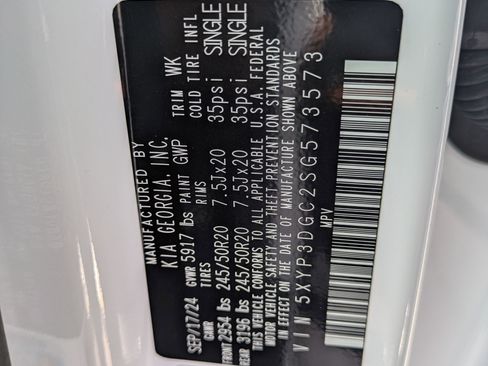 Used 2025 Kia Telluride EX X-Line image 35