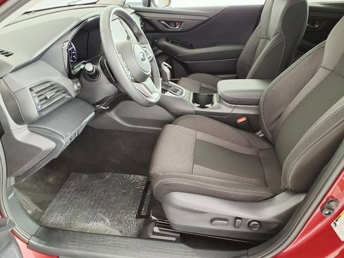 Used 2025 Subaru Outback Premium w/ Popular Package #1A AWD/4WD image 13