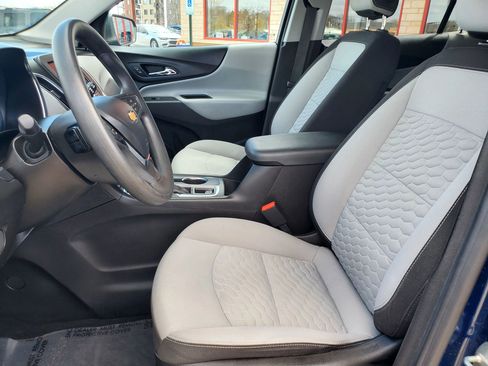 Used 2021 Chevrolet Equinox LT AWD/4WD image 10