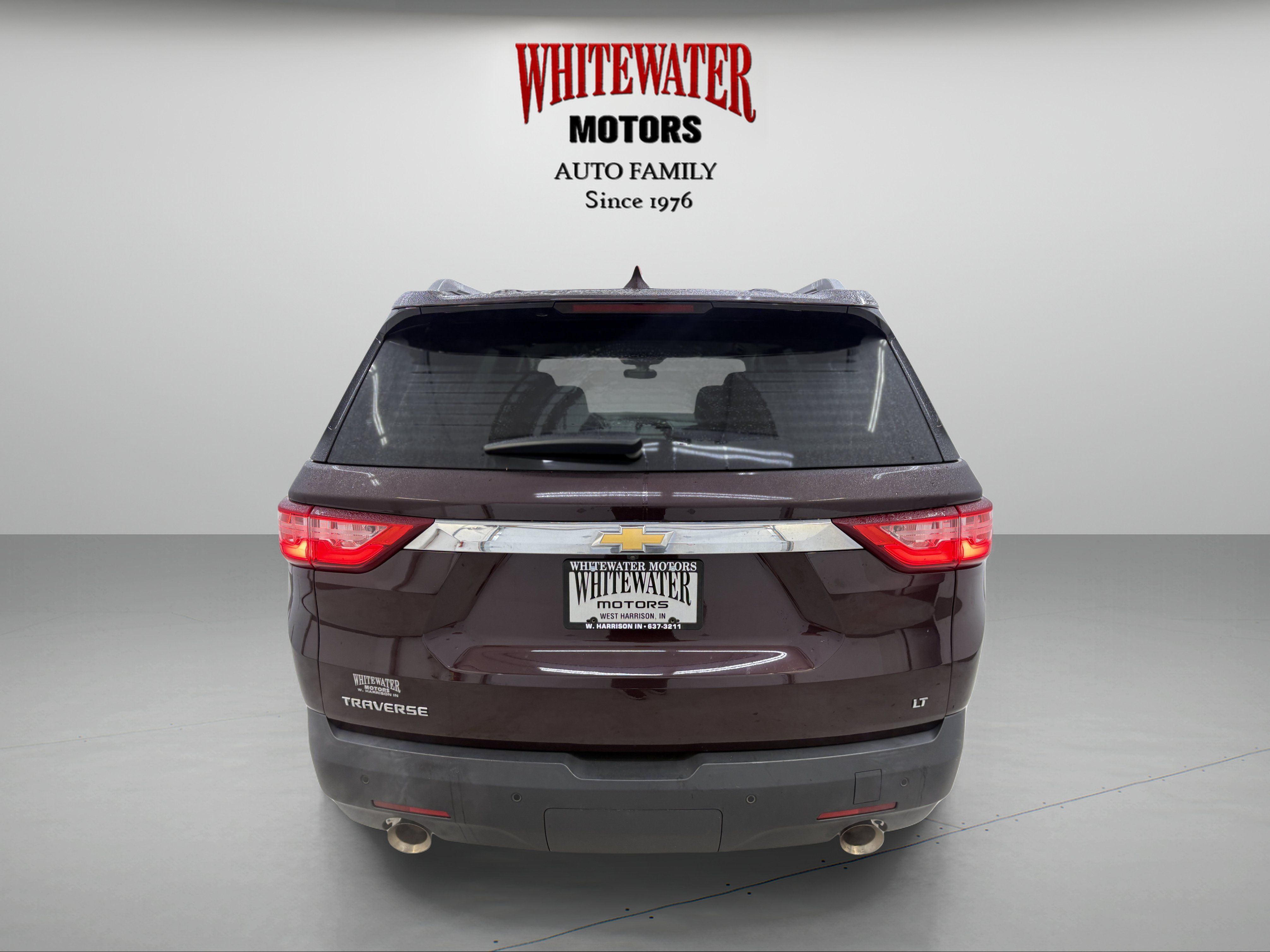 Used 2018 Chevrolet Traverse LT FWD image 3