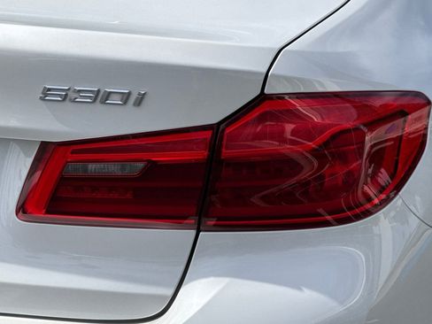 Used 2017 BMW 530i RWD image 27