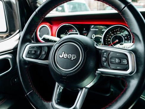 Used 2021 Jeep Wrangler Unlimited Rubicon AWD/4WD image 28