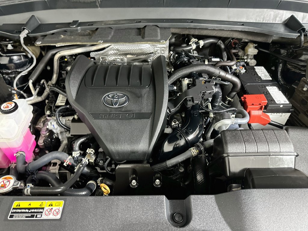Used 2025 Toyota Grand Highlander FWD image 30