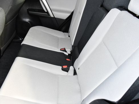 Used 2016 Toyota RAV4 XLE AWD/4WD image 47