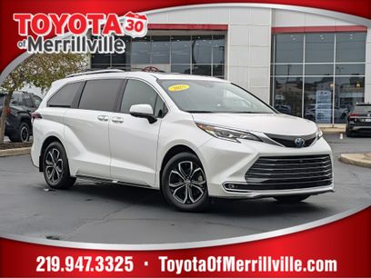 Used 2025 Toyota Sienna Platinum