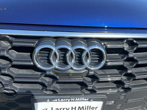 Used 2025 Audi Q5 2.0T Premium Plus w/ Premium Plus Package AWD/4WD image 23