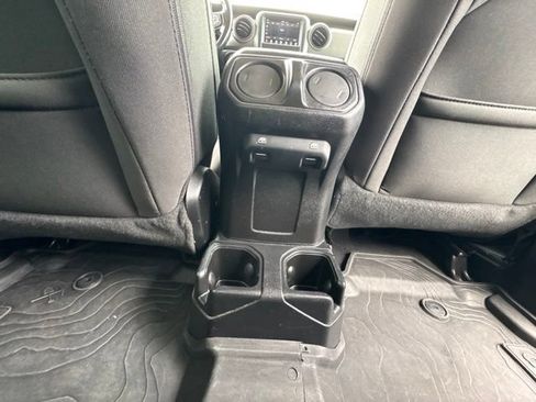 Used 2021 Jeep Gladiator Sport AWD/4WD image 22