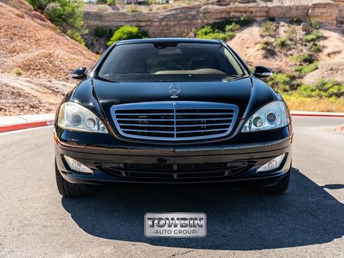 Used 2008 Mercedes-Benz S 550 image 2