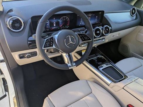 Certified 2026 Mercedes-Benz GLA 250 4MATIC image 3
