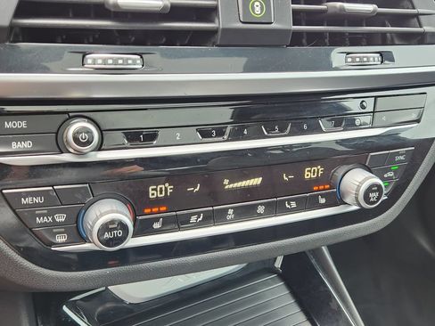 Used 2019 BMW X3 xDrive30i w/ Driving Assistance Package AWD/4WD image 26