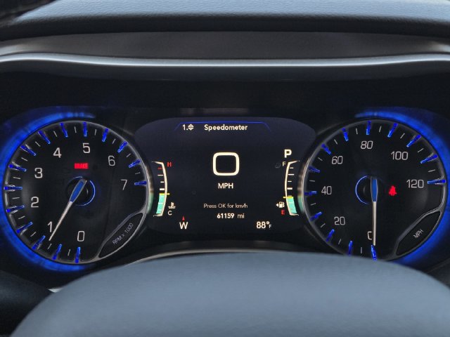 Certified 2025 Chrysler Pacifica Select FWD image 16