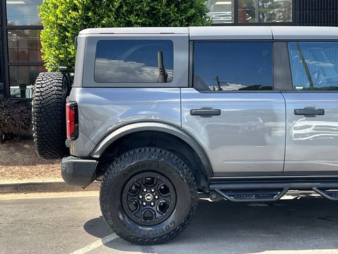 Used 2023 Ford Bronco Wildtrak image 20