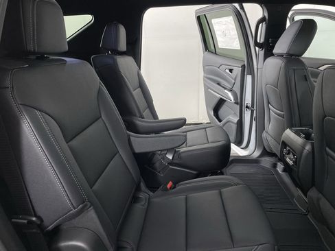 New 2026 Chevrolet Traverse LT w/ Sun and Wheel Package image 27