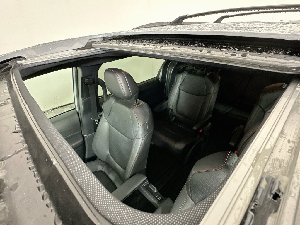 Used 2026 Toyota Sienna XSE FWD image 22