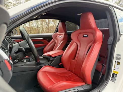 Used 2020 BMW M4 Coupe w/ Competition Package image 26