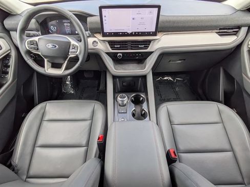 Certified 2026 Ford Explorer Active w/ Active Comfort Package RWD image 16