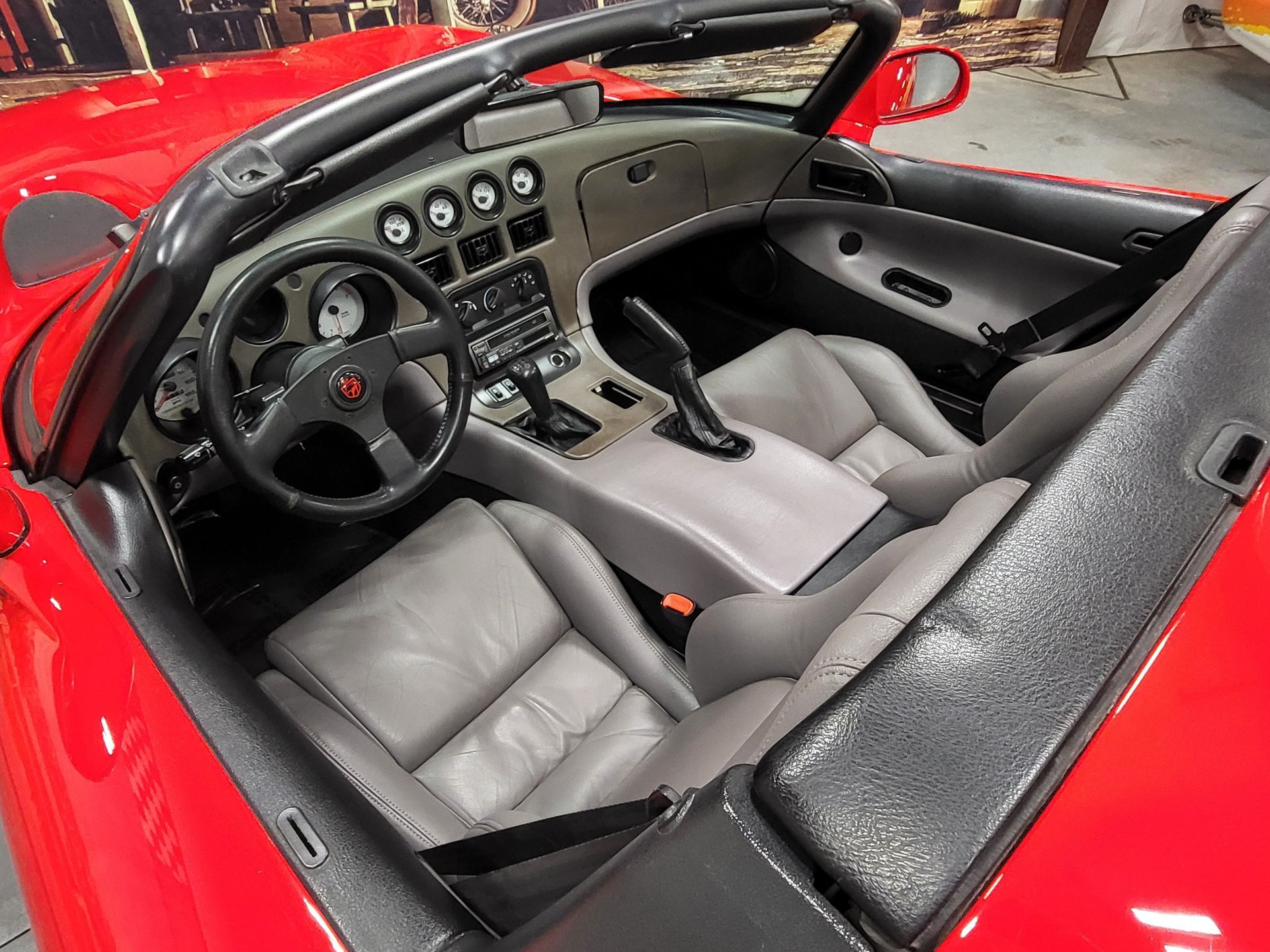 Used 1994 Dodge Viper RT/10 RWD image 13