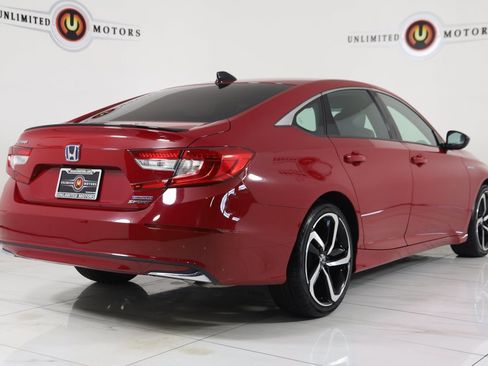 Used 2022 Honda Accord Sport image 3