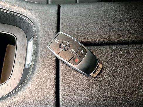 Certified 2023 Mercedes-Benz GLE 450 4MATIC image 12