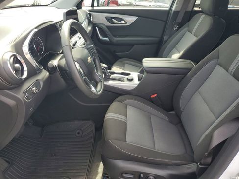 Used 2024 Chevrolet Blazer LT image 17