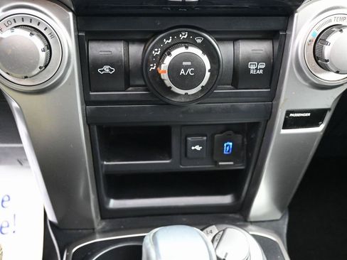 Used 2021 Toyota 4Runner SR5 Premium w/ Moonroof Package image 29