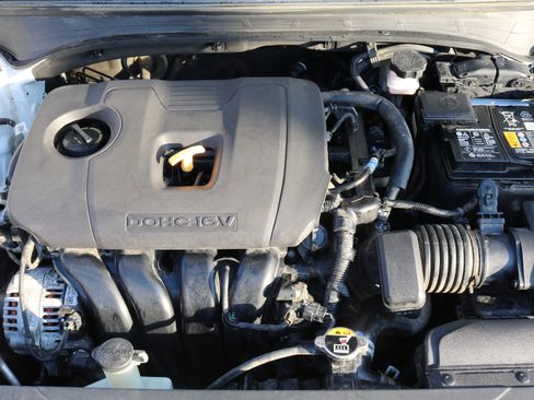 Used 2023 Kia Forte LXS image 27