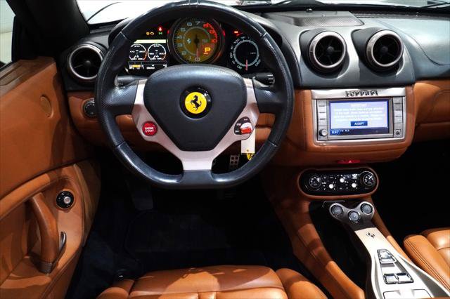 Used 2012 Ferrari California RWD image 30