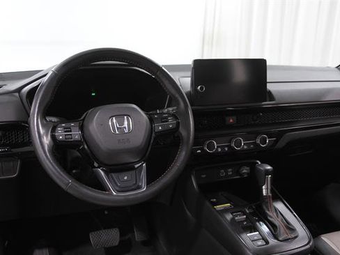 Used 2023 Honda CR-V Sport Touring image 6