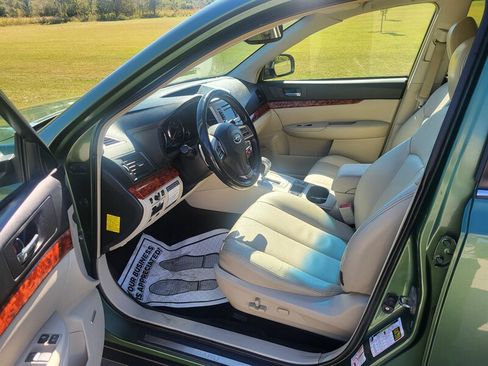 Used 2012 Subaru Outback 2.5i Limited w/ Moonroof Pkg image 13