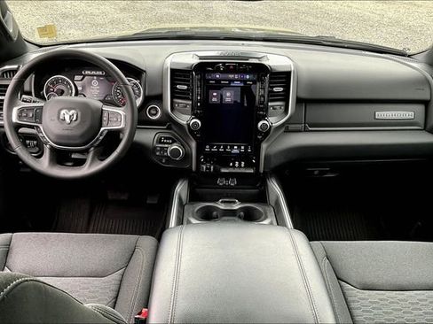 Used 2025 RAM 1500 Big Horn AWD/4WD image 7