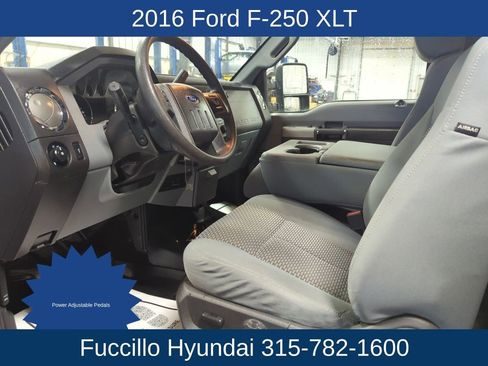 Used 2016 Ford F250 XLT w/ XLT Value Package image 11
