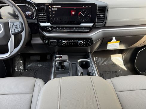 New 2026 GMC Sierra 1500 SLT w/ SLT Premium Plus Package image 31