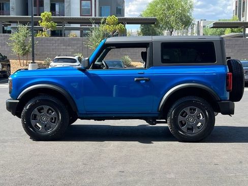 Used 2023 Ford Bronco 2-Door image 2