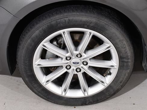 Used 2019 Ford Flex Limited AWD/4WD image 24