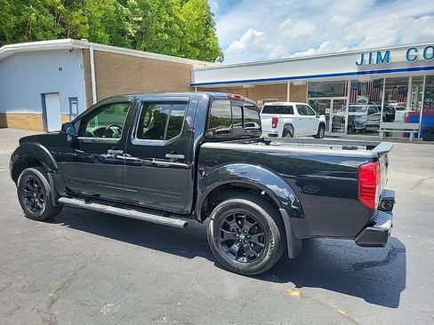 Used 2021 Nissan Frontier SV w/ Midnight Edition Floor Mats AWD/4WD image 10