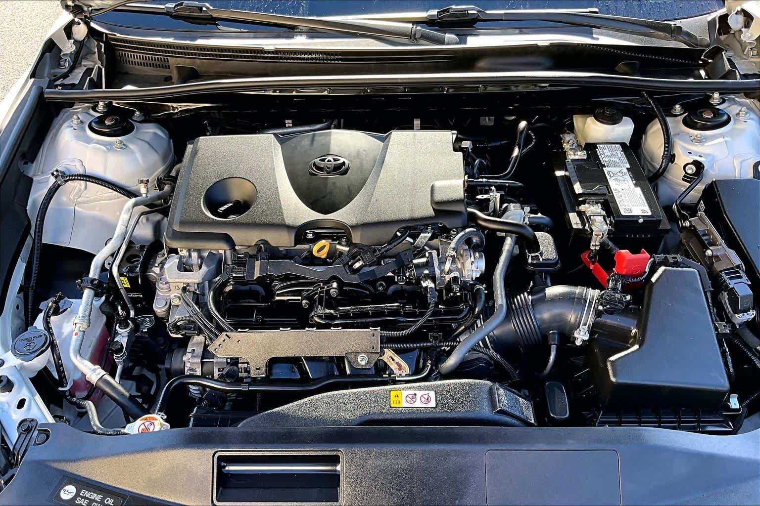 Used 2024 Toyota Camry SE w/ Blackout Package (TMS) FWD image 32
