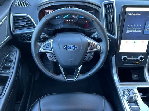 Used 2024 Ford Edge SEL AWD/4WD image 16